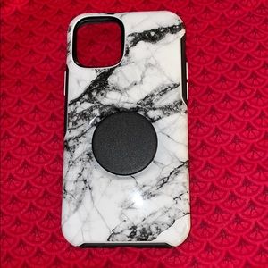 Otter box iPhone 11 Pro popsocket case